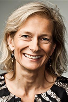 Zanny Minton Bandos